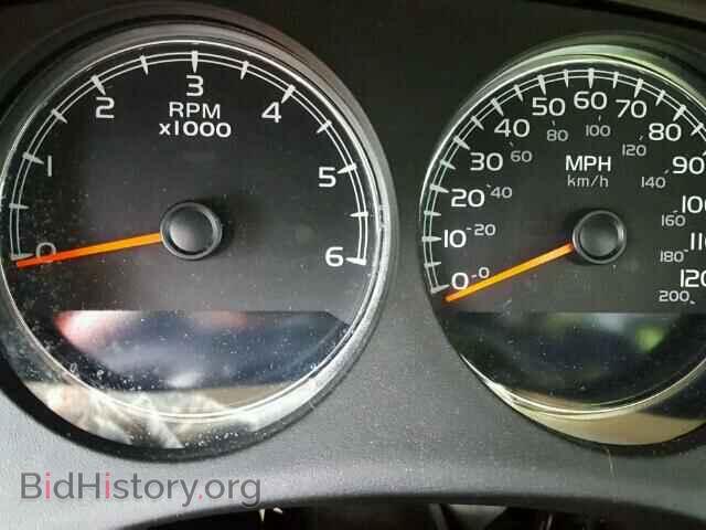 2011 GMC YUKON - VIN: 1GKS2EEFXBR380500 - Фото 8