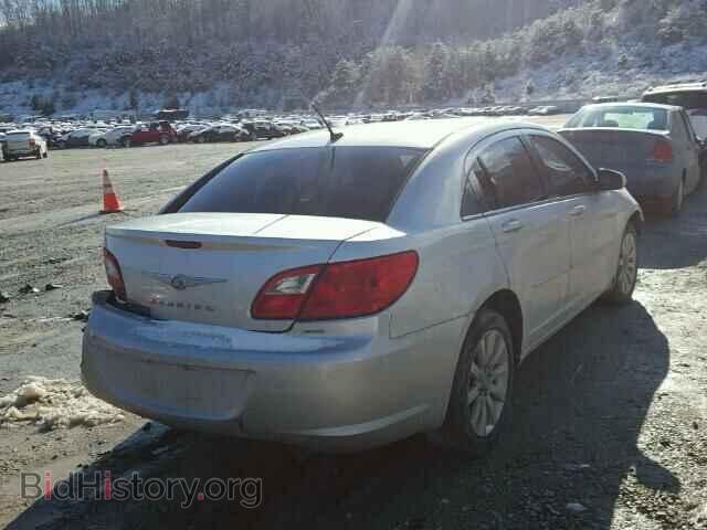 2010 CHRYSLER SEBRING - VIN: 1C3CC5FD7AN196801 - Фото 4