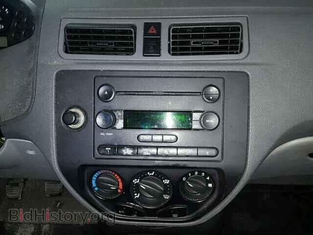 2005 FORD FOCUS - VIN: 1FAFP34N25W183151 - Фото 9