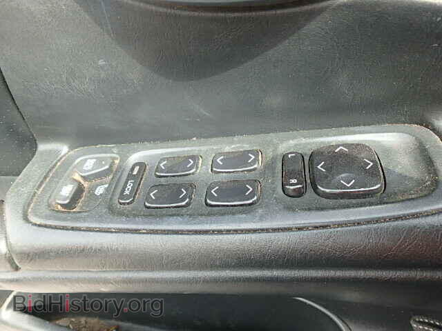 2002 CADILLAC DEVILLE - VIN: 1G6KF57902U294863 - Фото 9