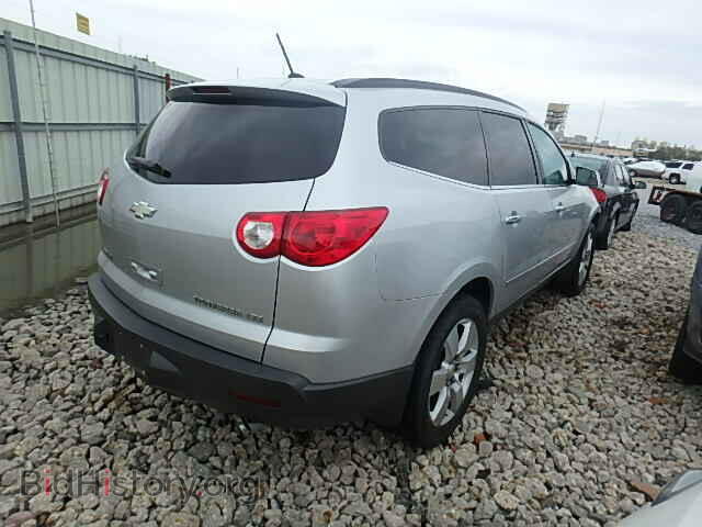 2009 CHEVROLET TRAVERSE - VIN: 1GNER33D09S101057 - Фото 4