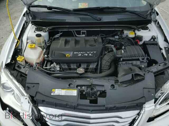 2011 CHRYSLER 200 - VIN: 1C3BC2FB5BN614704 - Фото 7