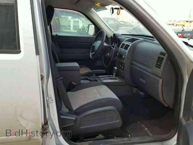 2009 DODGE NITRO - VIN: 1D8GU28K09W539718 - Photo 5