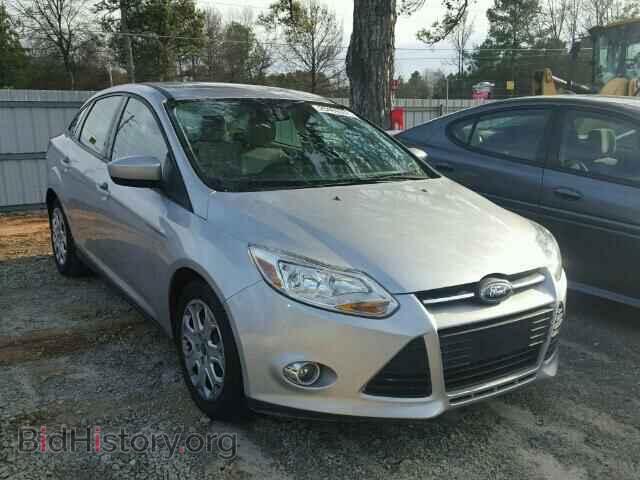 Photo 1FAHP3F28CL197923 - FORD FOCUS 2012