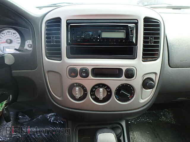2007 FORD ESCAPE - VIN: 1FMYU03167KB34579 - Фото 9