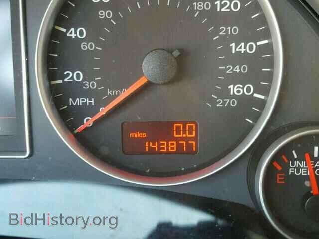2007 AUDI A4 - VIN: WAUDF78EX7A010481 - Фото 8