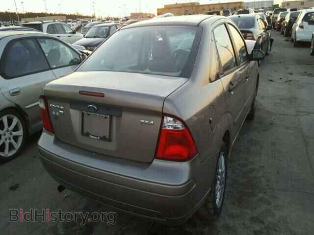 2005 FORD FOCUS - VIN: 1FAFP34N85W163521 - Фото 4