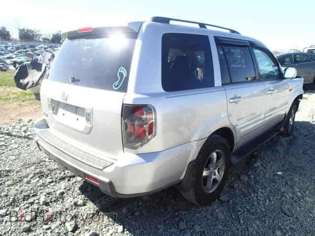 2006 HONDA PILOT - VIN: 5FNYF28666B006840 - Фото 4