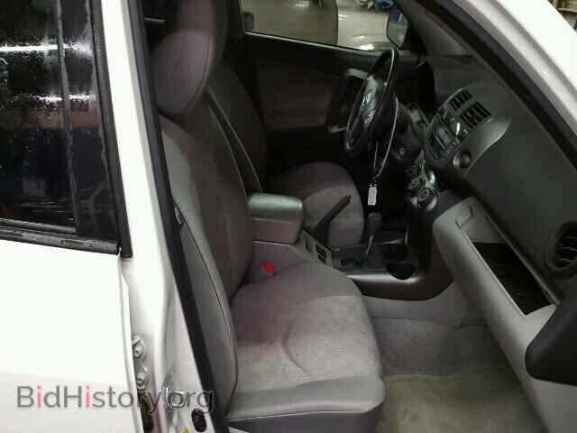 2011 TOYOTA RAV4 - VIN: JTMBK4DVXBD018310 - Фото 5