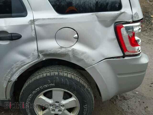 2009 FORD ESCAPE - VIN: 1FMCU93779KB20941 - Фото 9