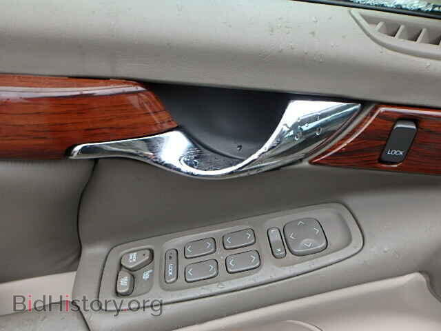 2000 CADILLAC DEVILLE - VIN: 1G6KD54Y9YU258650 - Photo 10