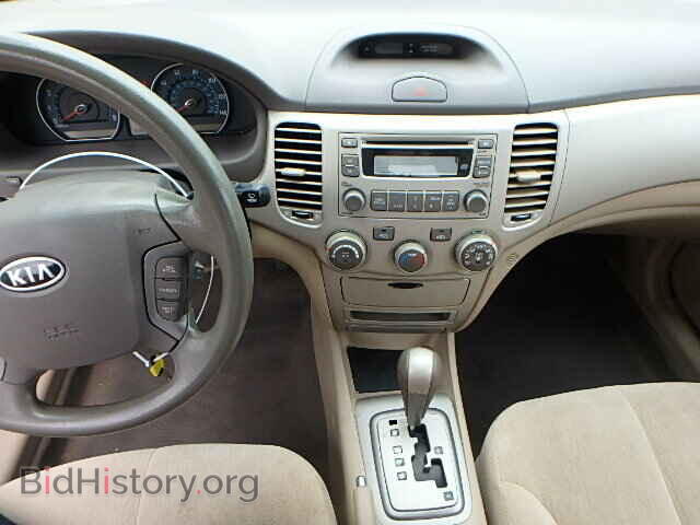 2008 KIA OPTIMA - VIN: KNAGE123985251883 - Фото 9
