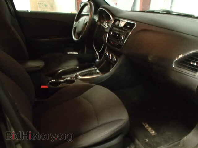 2012 CHRYSLER 200 - VIN: 1C3CCBAB4CN318599 - Фото 5