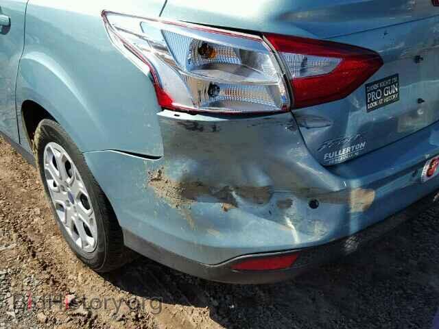 2012 FORD FOCUS - VIN: 1FAHP3F25CL413100 - Photo 10