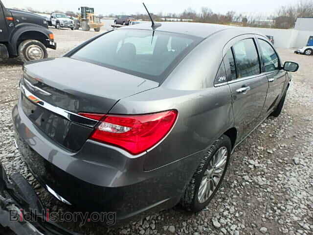 2012 CHRYSLER 200 - VIN: 1C3CCBCG0CN302733 - Фото 4