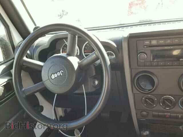 2010 JEEP WRANGLER - VIN: 1J4AA2D19AL134872 - Фото 9