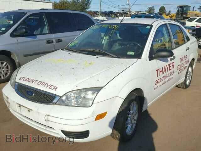 2007 FORD FOCUS - VIN: 1FAHP34N97W339536 - Фото 2