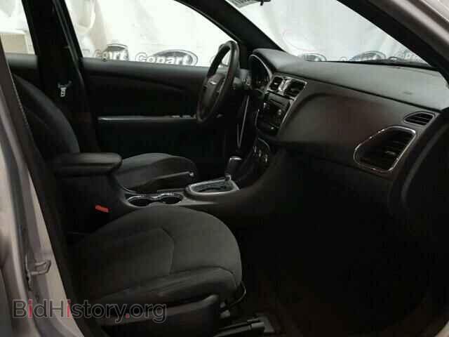 2012 CHRYSLER 200 - VIN: 1C3CCBAB0CN208326 - Photo 5