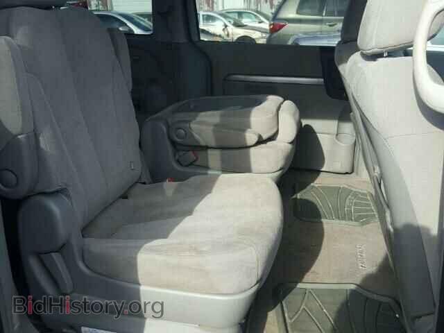 2007 HYUNDAI ENTOURAGE - VIN: KNDMC233776017573 - Фото 6
