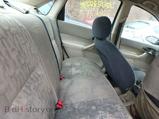 2005 FORD FOCUS - VIN: 1FAFP34N65W233999 - Photo 6