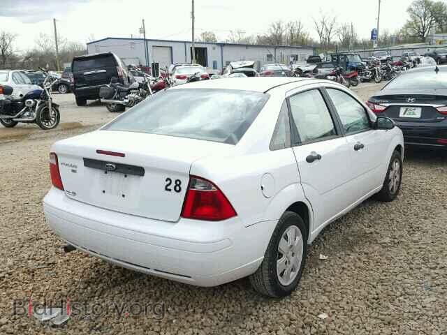 2007 FORD FOCUS - VIN: 1FAFP34NX7W143743 - Фото 4