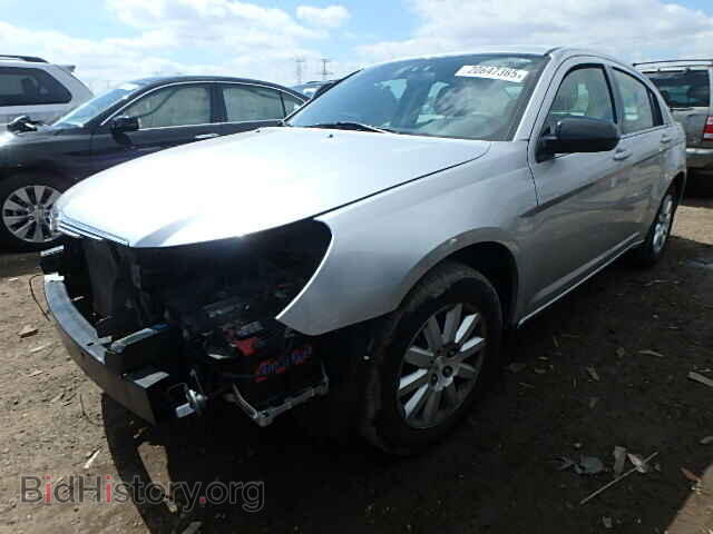 2010 CHRYSLER SEBRING - VIN: 1C3CC4FB8AN140181 - Фото 2