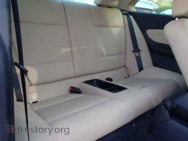 2011 BMW 1 SERIES - VIN: WBAUC9C54BVM10808 - Фото 6