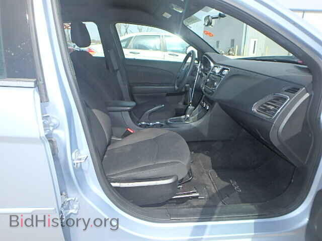2013 CHRYSLER 200 - VIN: 1C3CCBAB0DN568729 - Фото 5