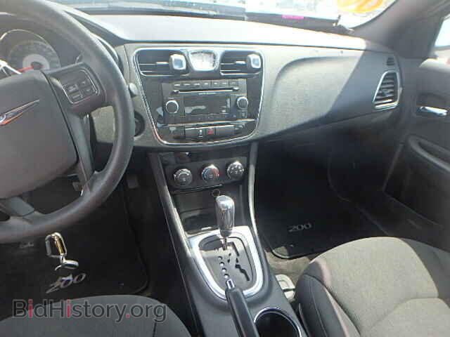 2013 CHRYSLER 200 - VIN: 1C3CCBAB0DN568729 - Фото 9