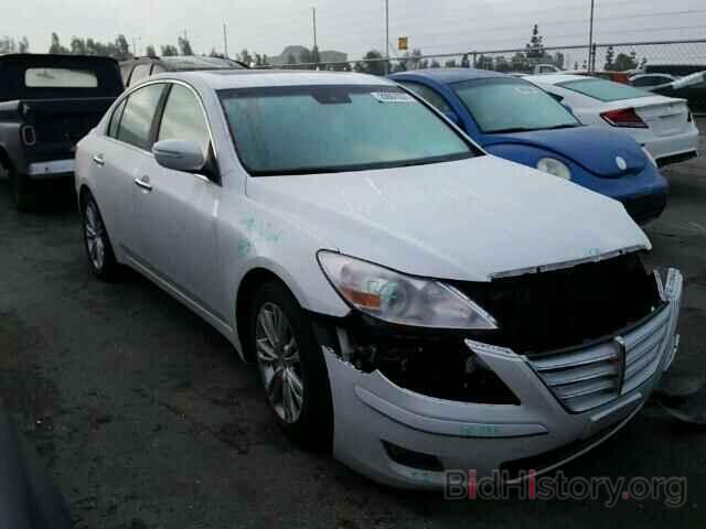 Photo KMHGC4DF2BU133393 - HYUNDAI GENESIS 2011