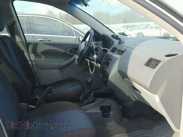 2005 FORD FOCUS - VIN: 1FAFP34N25W311372 - Фото 5