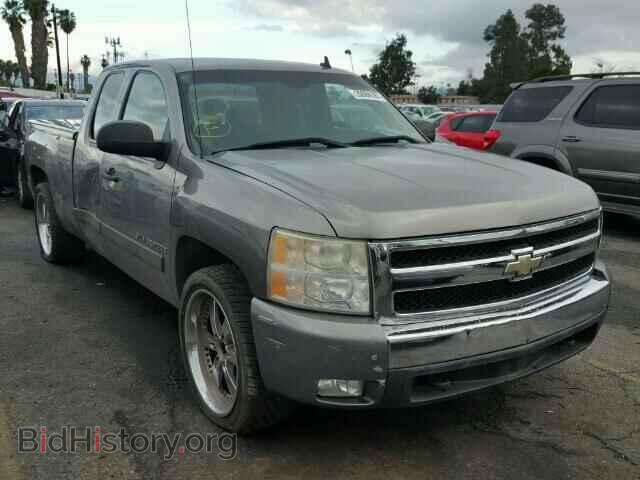 Photo 2GCEC19C671670151 - CHEVROLET SILVERADO 2007