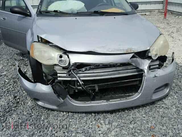 2004 CHRYSLER SEBRING - VIN: 1C3EL46X94N100331 - Фото 9