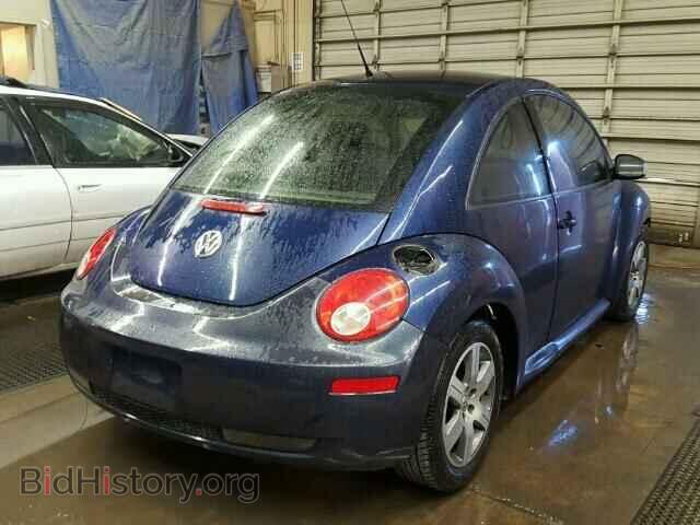 2006 VOLKSWAGEN BEETLE - VIN: 3VWPW31CX6M412839 - Фото 4