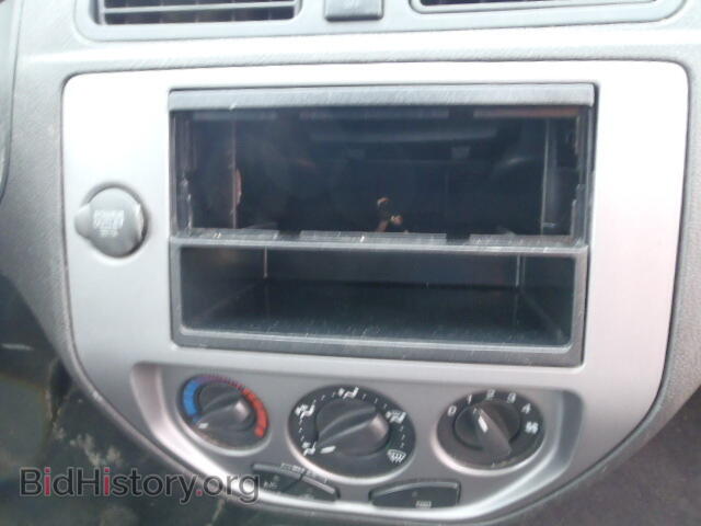 2005 FORD FOCUS - VIN: 3FAFP37N05R110682 - Фото 9