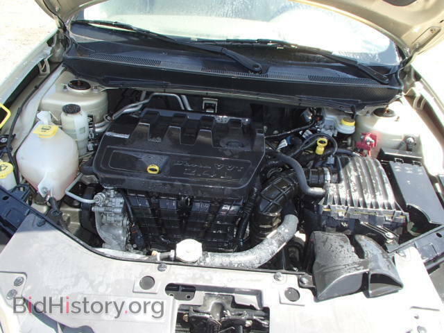 2010 CHRYSLER SEBRING - VIN: 1C3CC5FB9AN218764 - Фото 7