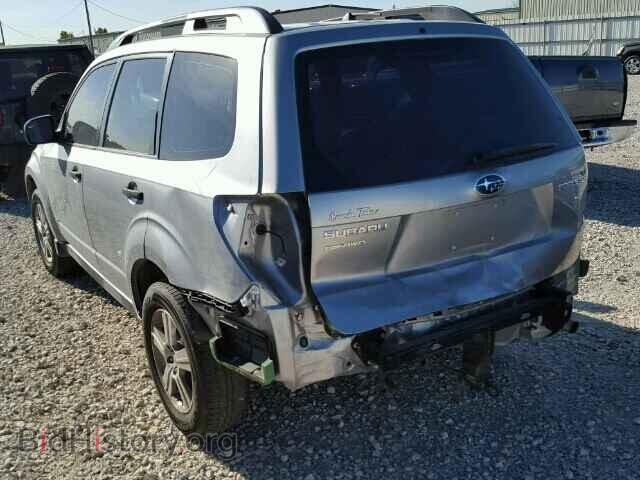 2011 SUBARU FORESTER - VIN: JF2SHBBC5BH774917 - Фото 3