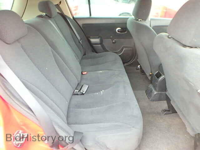 2010 NISSAN VERSA - VIN: 3N1BC1CP5AL446747 - Фото 6