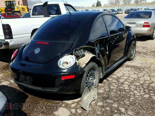 2010 VOLKSWAGEN BEETLE - VIN: 3VWPG3AG5AM008047 - Фото 4