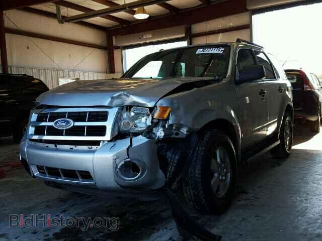 2011 FORD ESCAPE - VIN: 1FMCU0D77BKC21722 - Photo 2