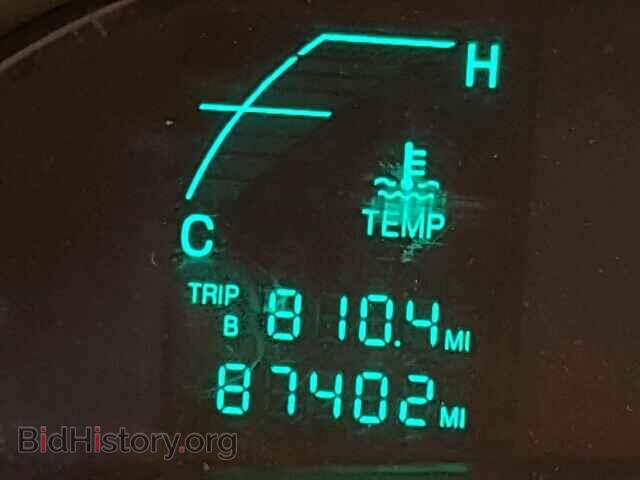 2000 CADILLAC DEVILLE - VIN: 1G6KD54Y0YU234902 - Photo 8