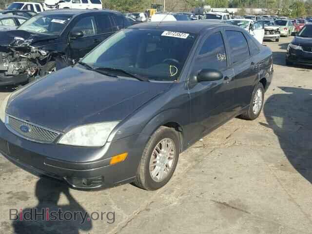 2007 FORD FOCUS - VIN: 1FAHP34N97W174457 - Photo 2