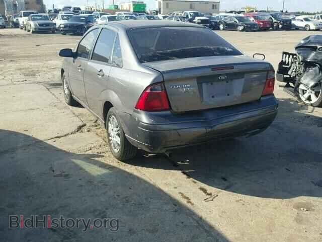 2007 FORD FOCUS - VIN: 1FAHP34N97W174457 - Photo 3