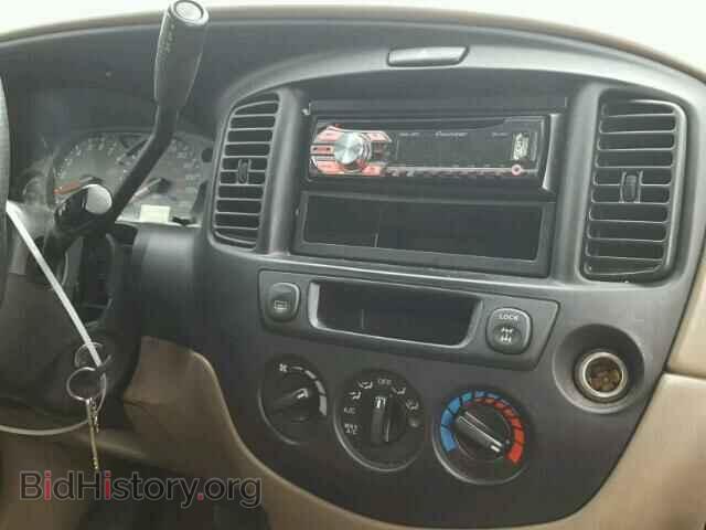 2001 MAZDA TRIBUTE - VIN: 4F2CU08101KM31412 - Фото 9