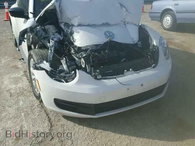 2014 VOLKSWAGEN BEETLE - VIN: 3VWFP7AT3EM620799 - Фото 9