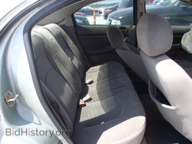 2004 CHRYSLER SEBRING - VIN: 1C3EL46X34N213711 - Фото 6