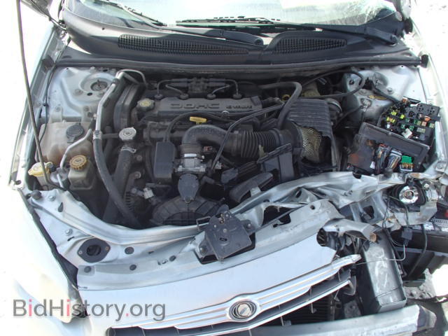 2004 CHRYSLER SEBRING - VIN: 1C3EL46X34N213711 - Фото 7