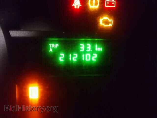2010 FORD ECONOLINE - VIN: 1FBNE3BL2ADA98303 - Photo 8