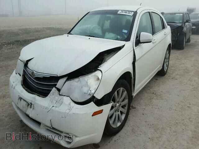 2010 CHRYSLER SEBRING - VIN: 1C3CC5FB6AN165361 - Фото 2