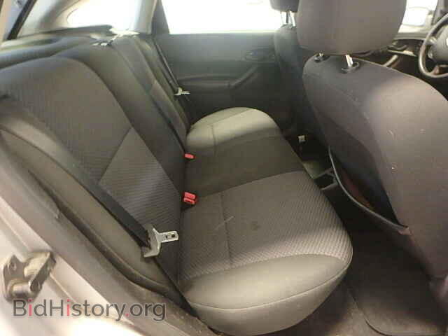 2007 FORD FOCUS - VIN: 1FAFP37N47W181562 - Фото 6